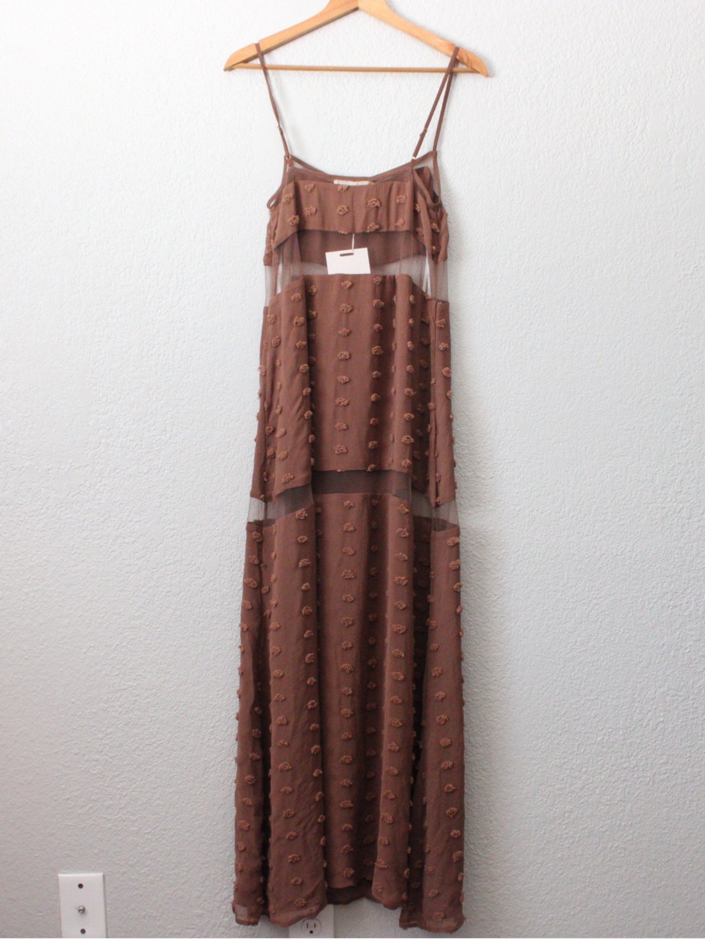 Sabo Tassia Tan Dress - Picture 4 of 9
